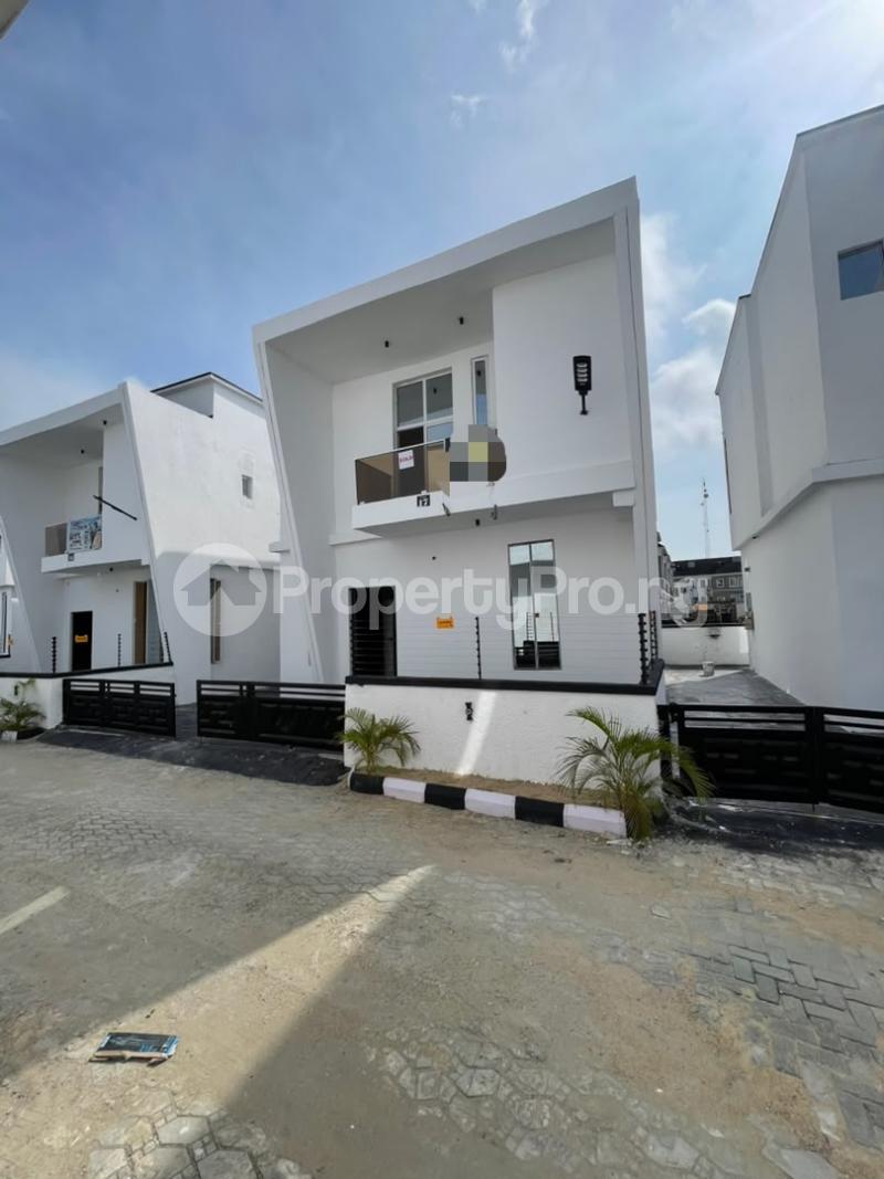 4 bedroom House for rent Ikota Lekki Lagos