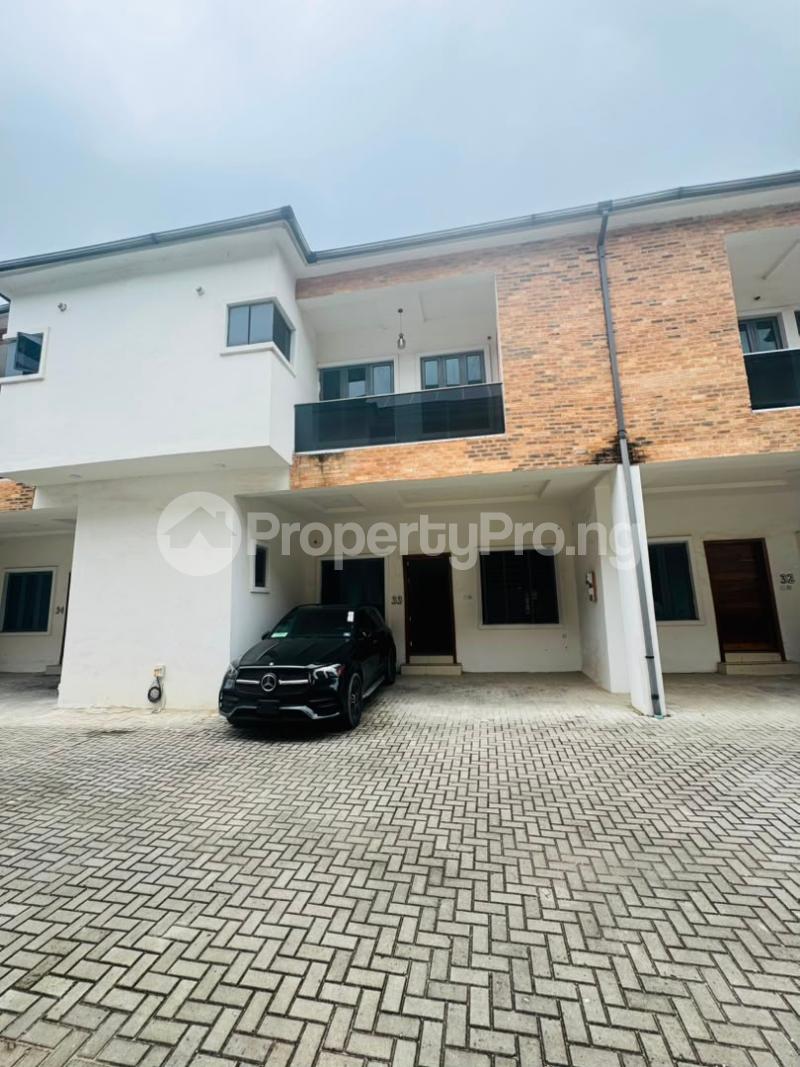 4 bedroom House for rent Orchid Lekki Lagos