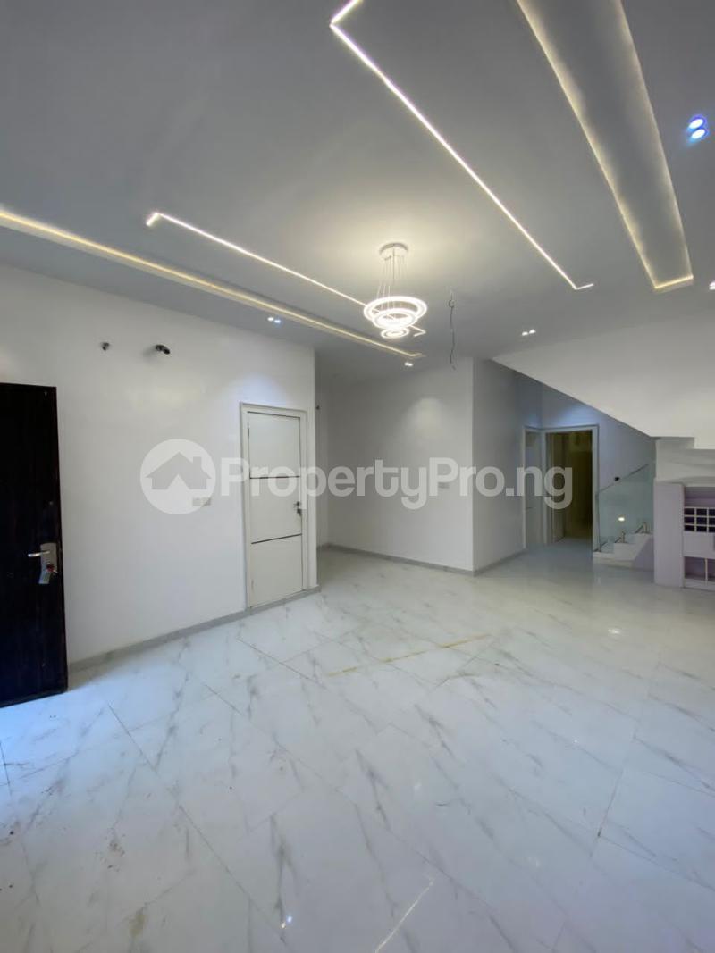 4 bedroom House for rent Sangotedo Ajah Lagos
