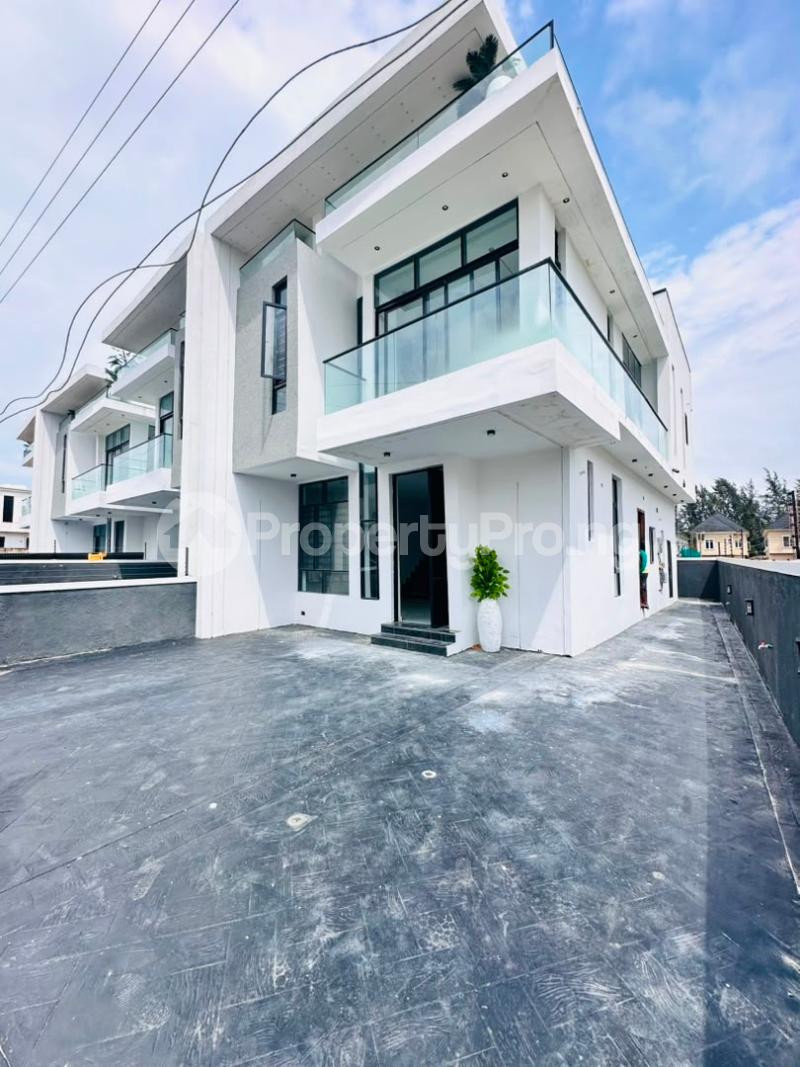 4 bedroom House for rent Ikota Lekki Lagos