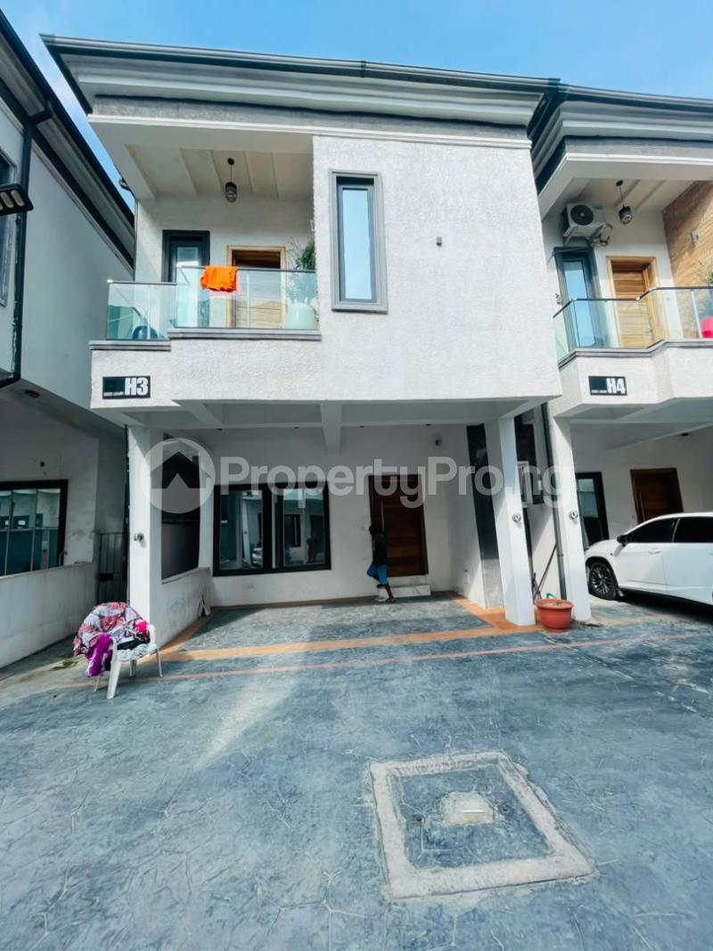 4 bedroom House for rent Ikota Lekki Lagos