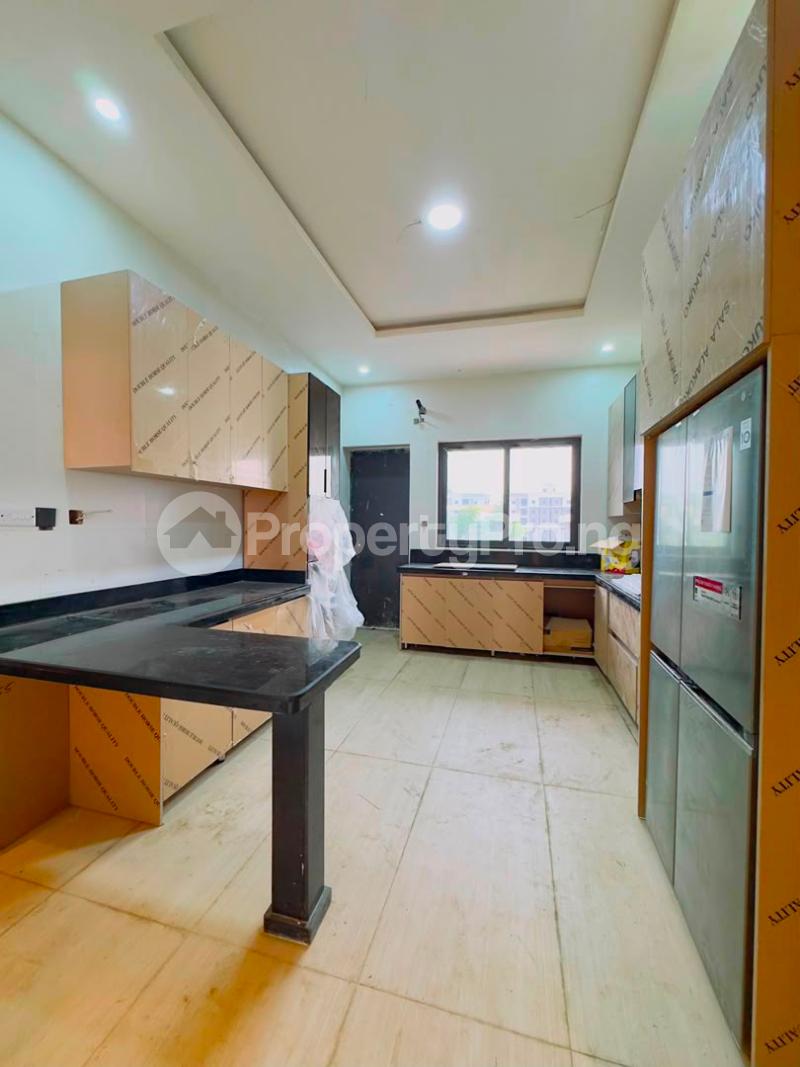 4 bedroom House for sale Shonibare Estate Maryland Lagos