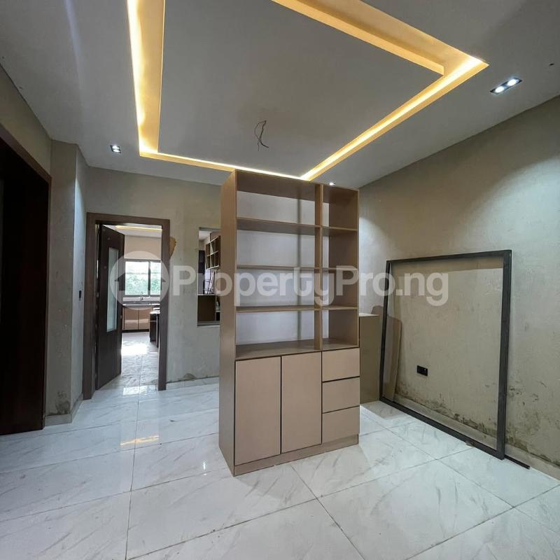 4 bedroom House for sale Shonibare Estate Maryland Lagos