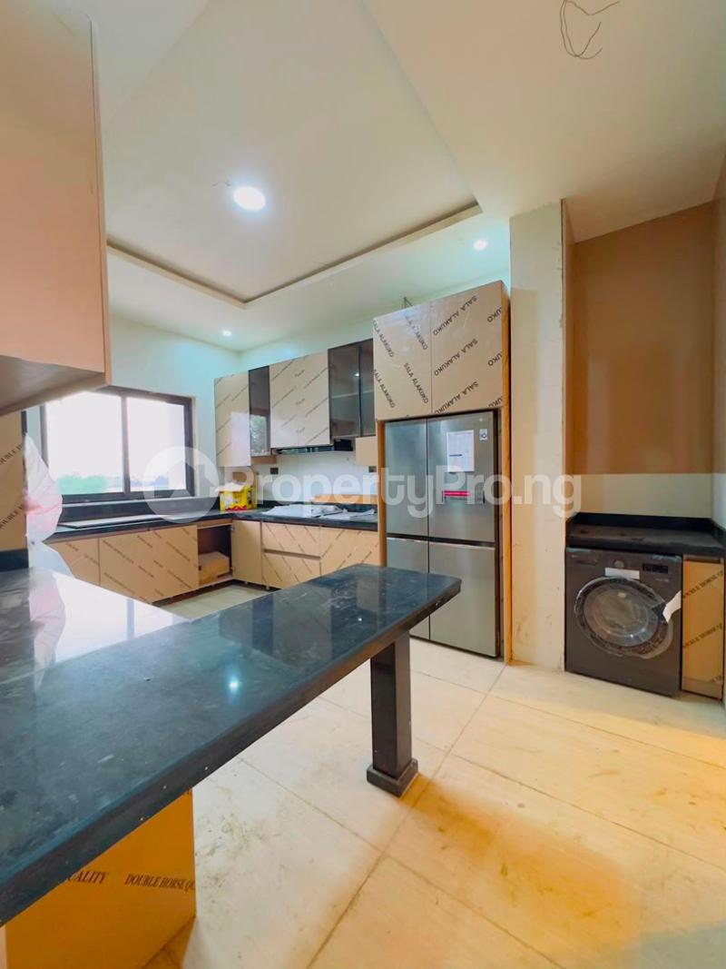 4 bedroom House for sale Shonibare Estate Maryland Lagos