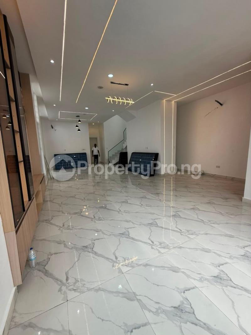 4 bedroom House for sale Ikota Lekki Lagos