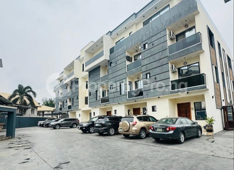 4 bedroom Flat / Apartment for sale Ikeja GRA Ikeja Lagos