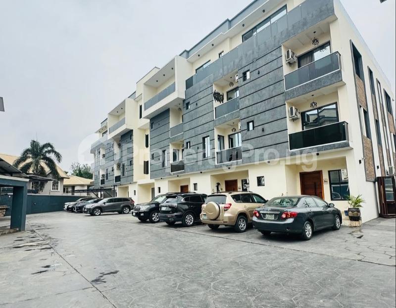 4 bedroom Flat / Apartment for sale Ikeja GRA Ikeja Lagos