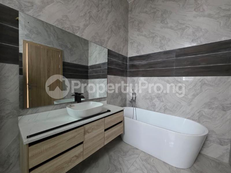 4 bedroom House for rent Chevron Lekki Lagos