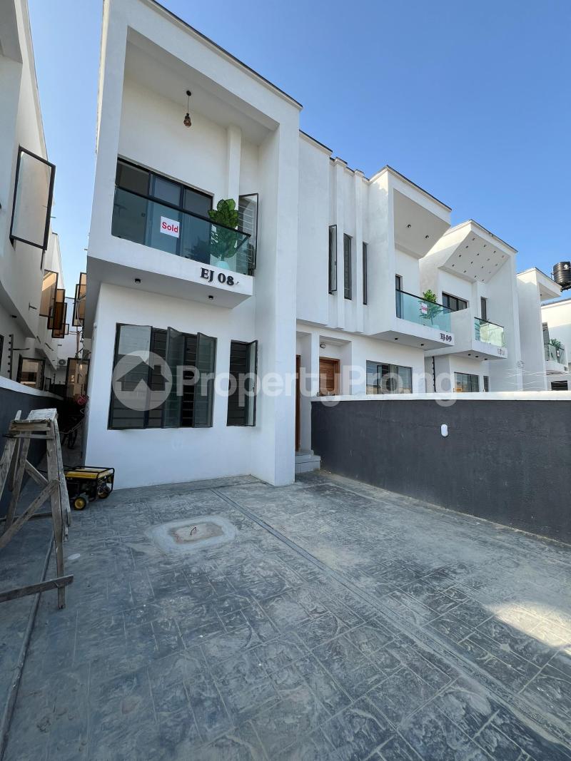 4 bedroom House for rent Ikota Lekki Lagos