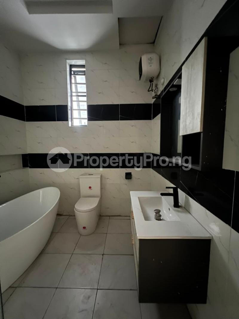 4 bedroom House for rent Chevron Drive Lekki Lagos