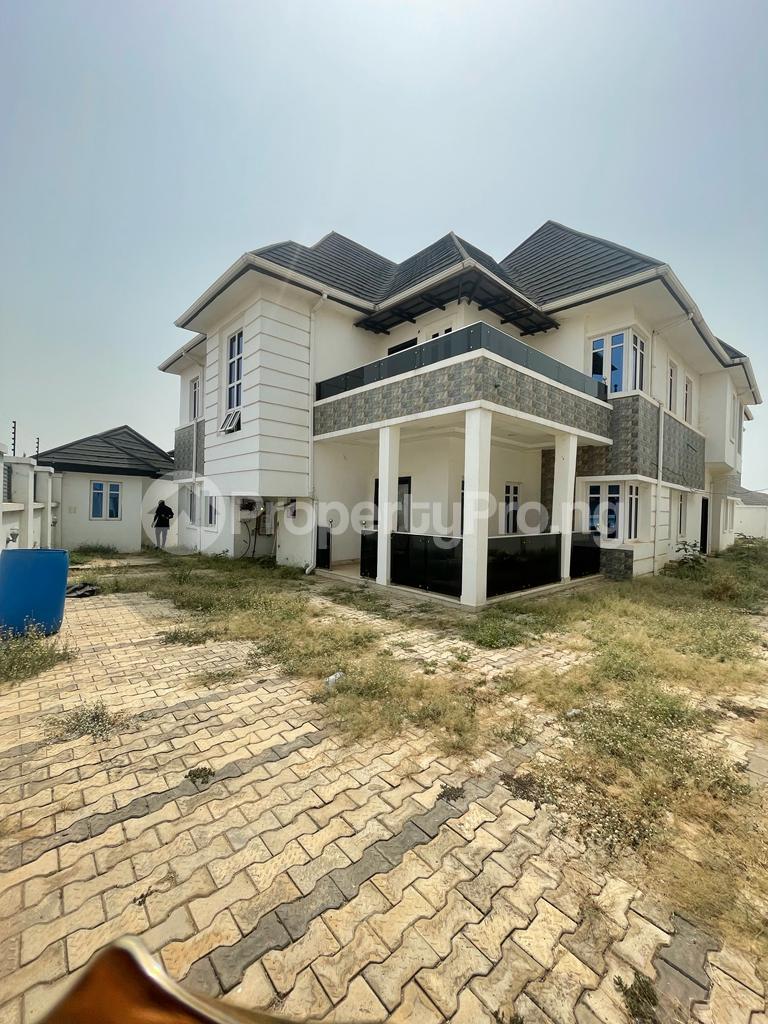 4 bedroom Flat / Apartment for rent Abobo, Elebu Akala Express Ibadan Oyo