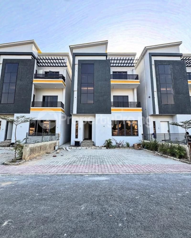 4 bedroom House for sale Jahi Gilmore,very Much Close To Wuse 2 , Jahi Abuja