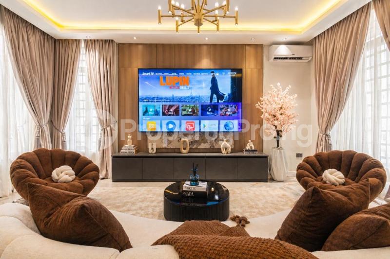 4 bedroom Flat / Apartment for shortlet ONIRU Victoria Island Lagos