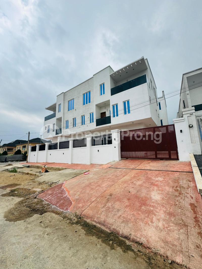 4 bedroom House for sale Omole phase 1 Ojodu Lagos