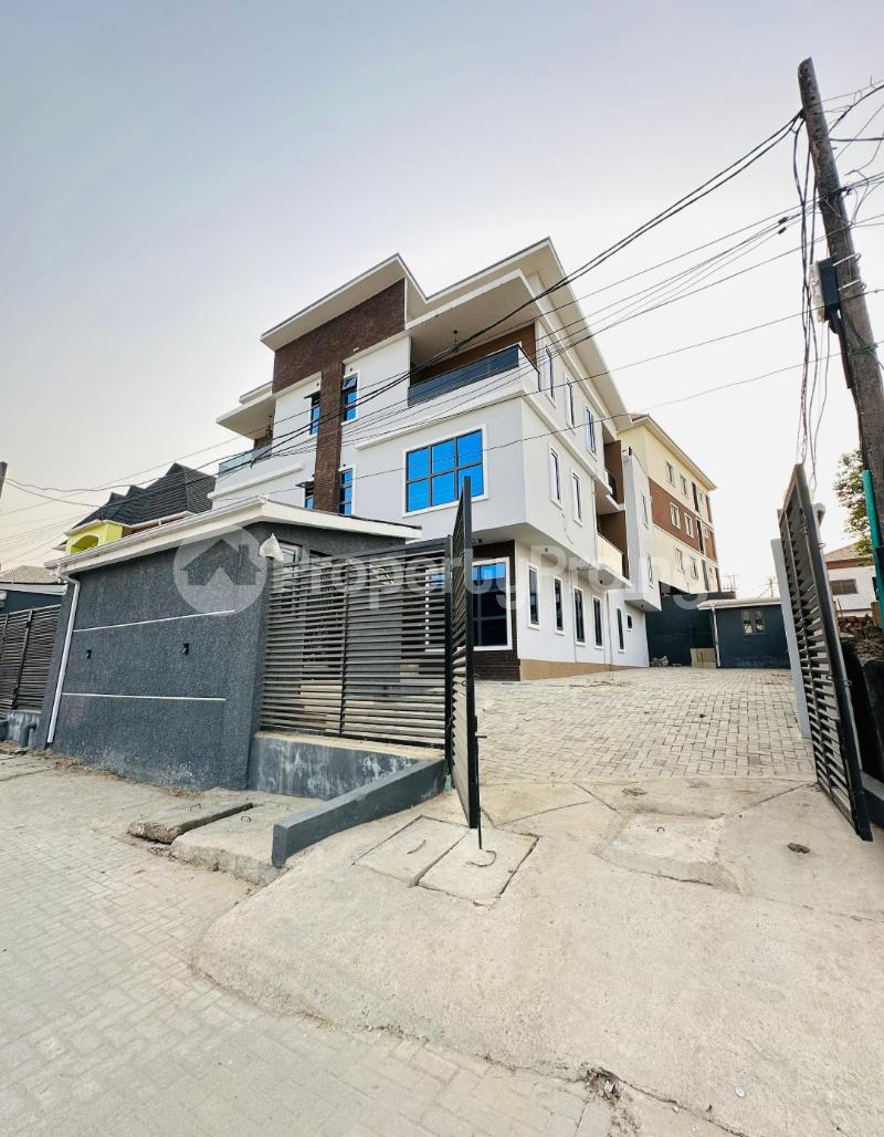 4 bedroom House for sale Maryland Lagos