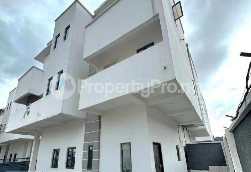 4 bedroom House for sale Omole phase 1 Ojodu Lagos