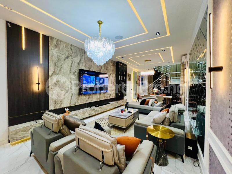 4 bedroom House for shortlet orchid Lekki Lagos