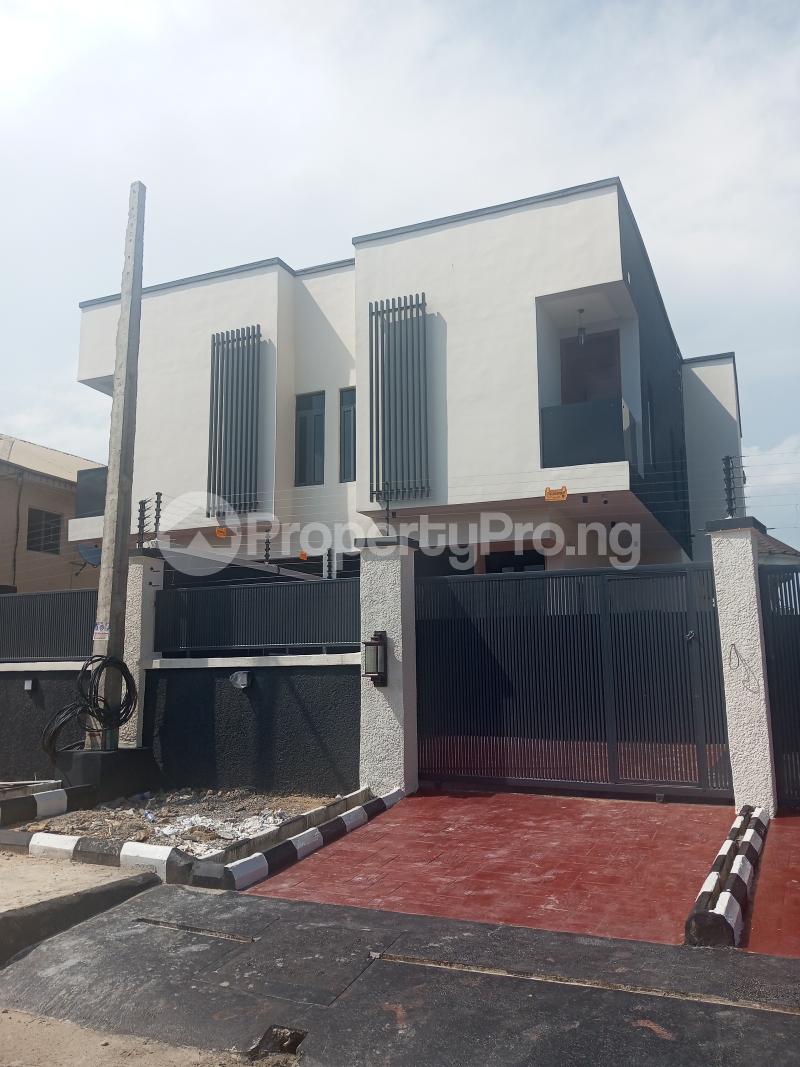 4 bedroom House for sale Estate Magodo GRA Phase 1 Ojodu Lagos