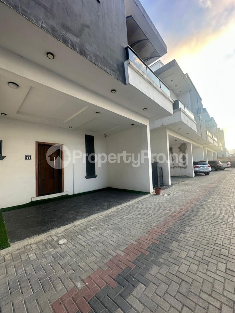 4 bedroom House for rent Salem Spar Road Lekki Lagos