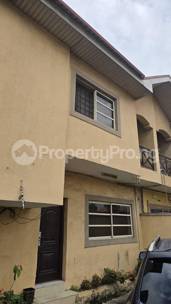 4 bedroom Commercial Property for rent Omole phase 1 Ojodu Lagos