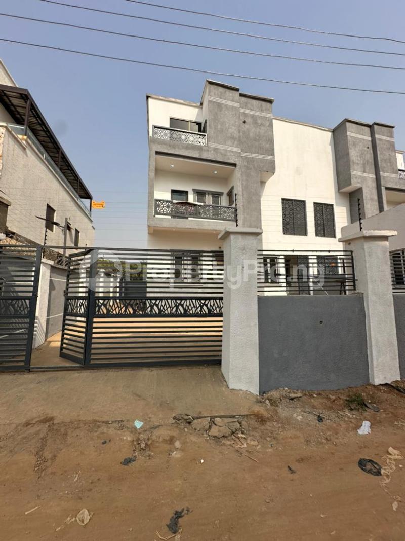 4 bedroom House for rent Life Camp Abuja