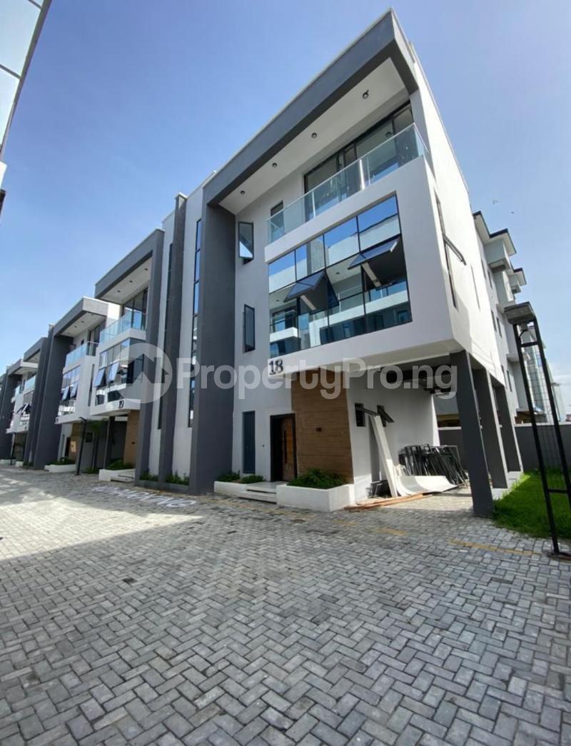 4 bedroom House for sale Alma Beach, Ikate Lekki Lagos