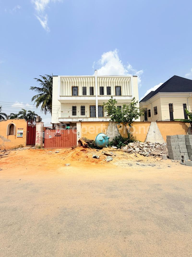 4 bedroom House for sale Omole phase 1 Ojodu Lagos