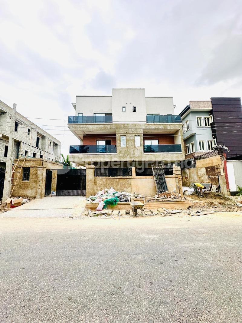 4 bedroom House for sale Phase 1, Ogudu Lagos