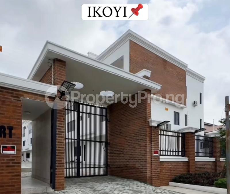 4 bedroom House for sale Ikoyi Lagos