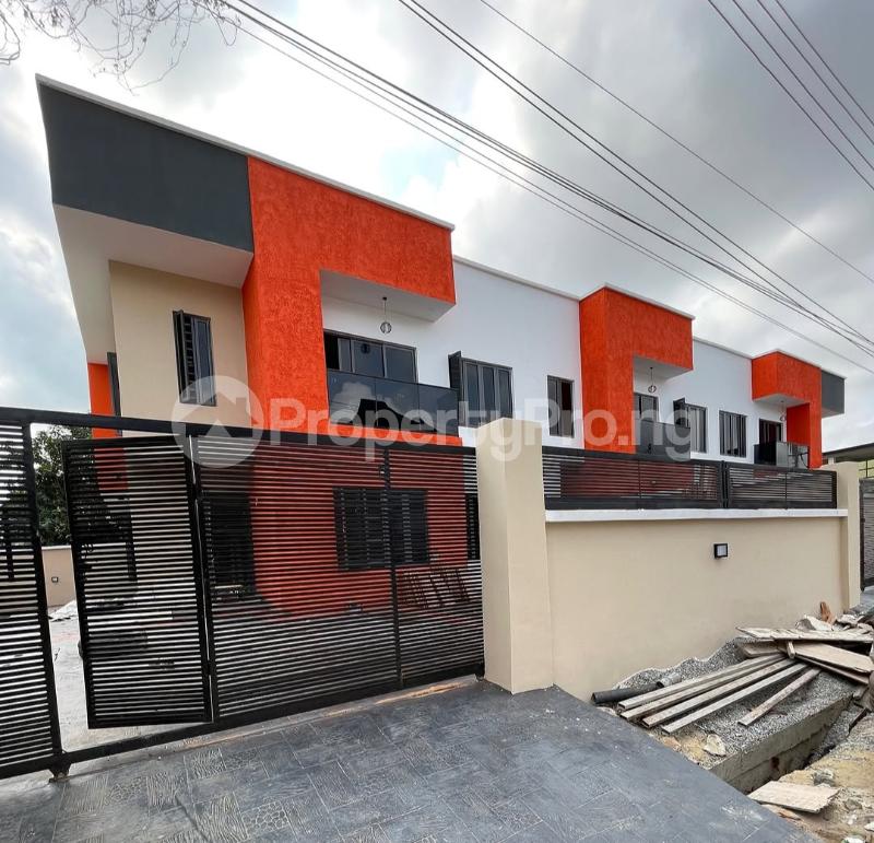 4 bedroom House for sale Millenuim/UPS Gbagada Lagos