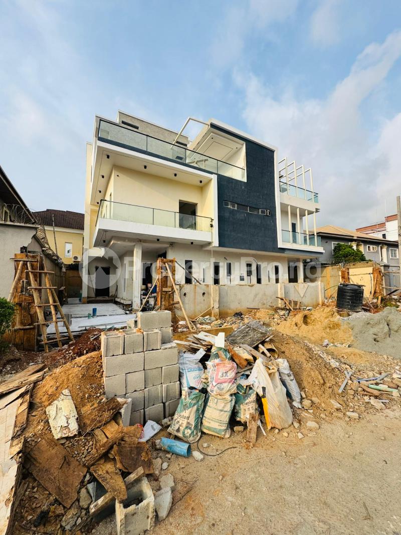 4 bedroom House for sale Magodo GRA Phase 1 Ojodu Lagos