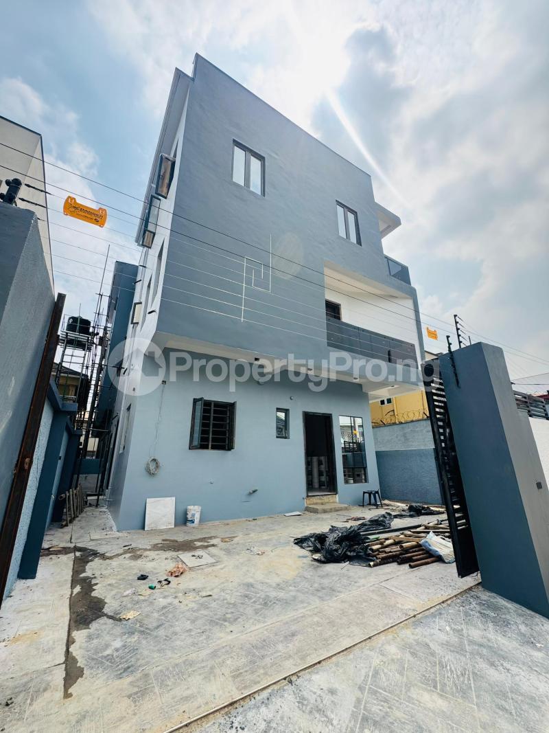 4 bedroom House for sale Ogba Lagos