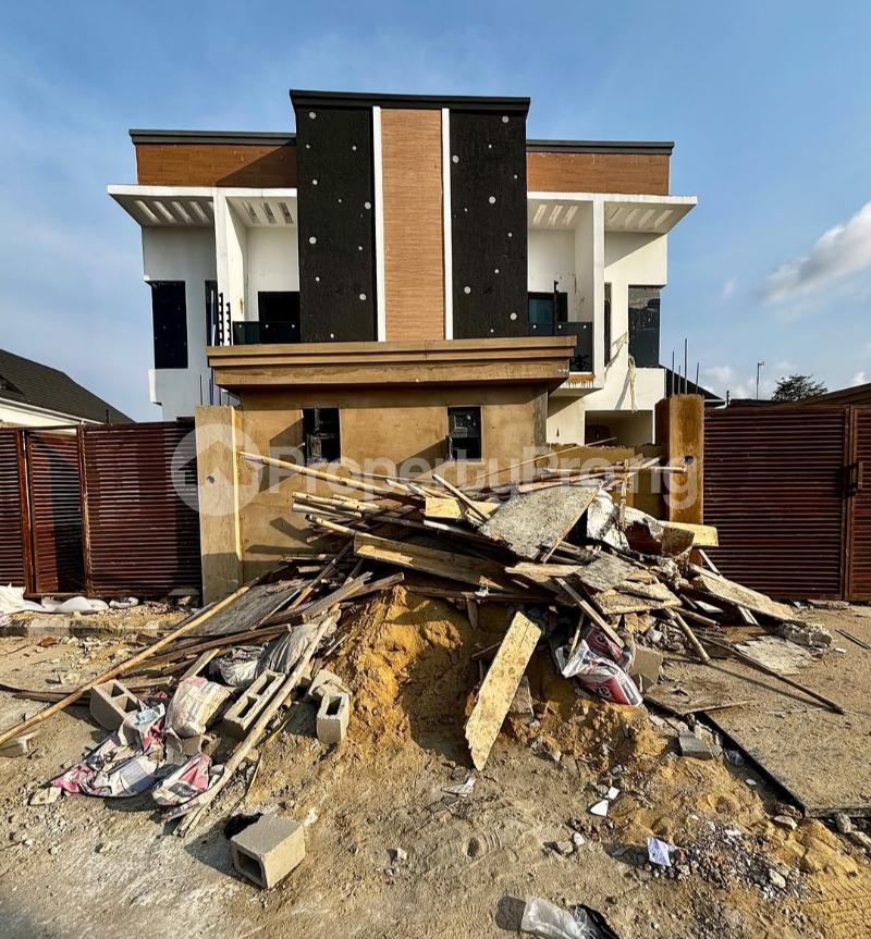 4 bedroom House for sale Adeniran Ogunsanya Surulere Lagos