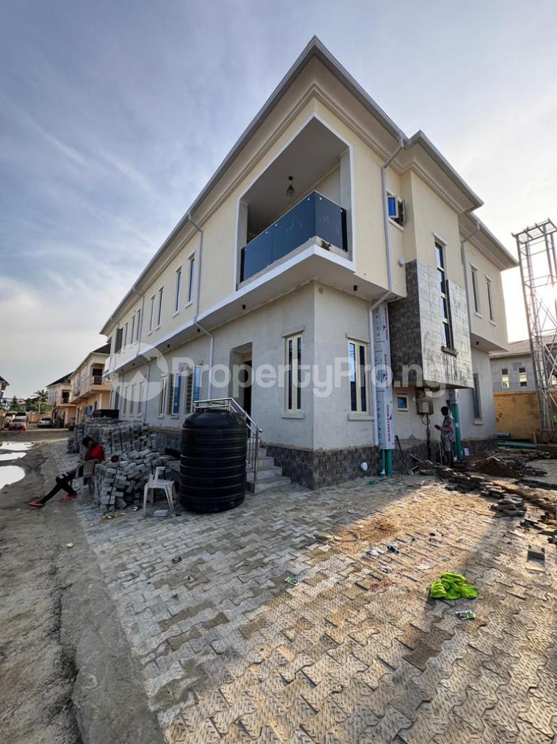 4 bedroom House for sale Maryland Lagos