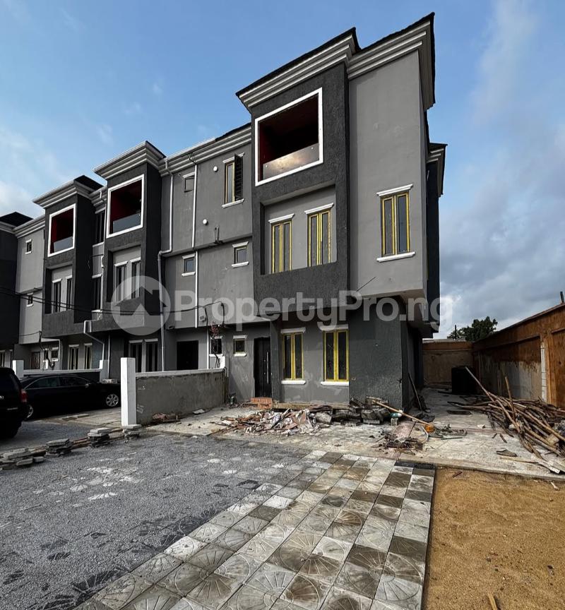 4 bedroom House for sale Ifako-gbagada Gbagada Lagos