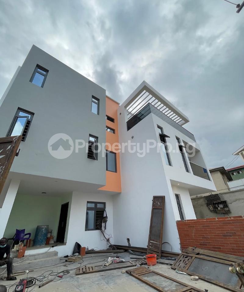4 bedroom House for sale Maryland Lagos