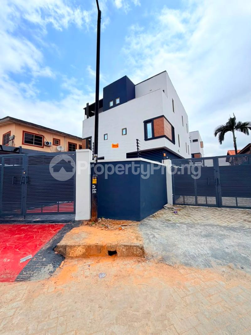 4 bedroom House for sale Anthony Village Maryland Lagos