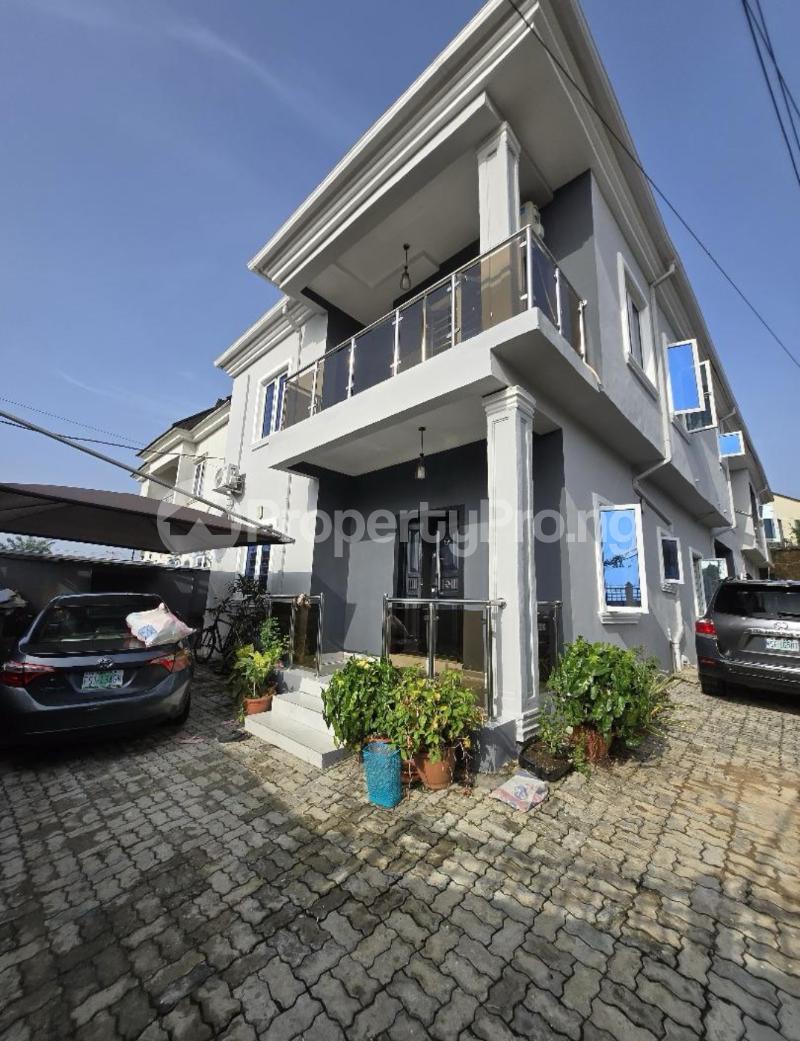 4 bedroom House for sale Millenuim/UPS Gbagada Lagos