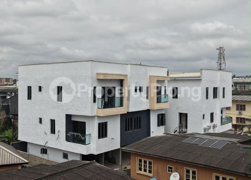 4 bedroom House for sale Maryland Lagos