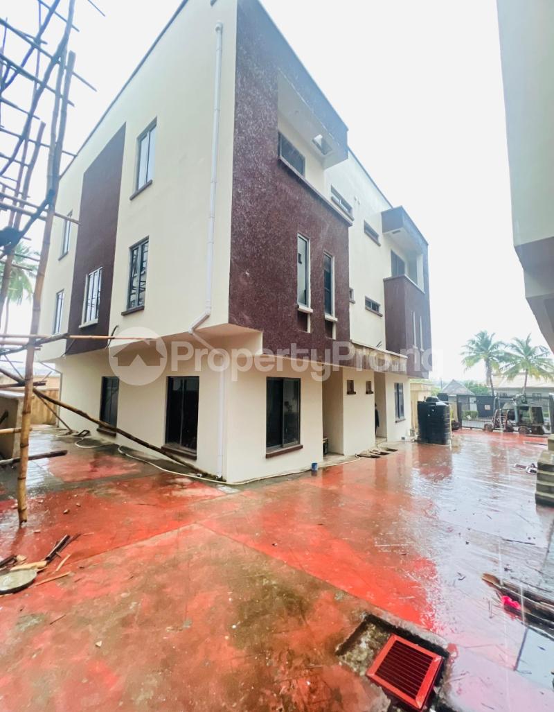 4 bedroom House for sale Opebi Ikeja Lagos