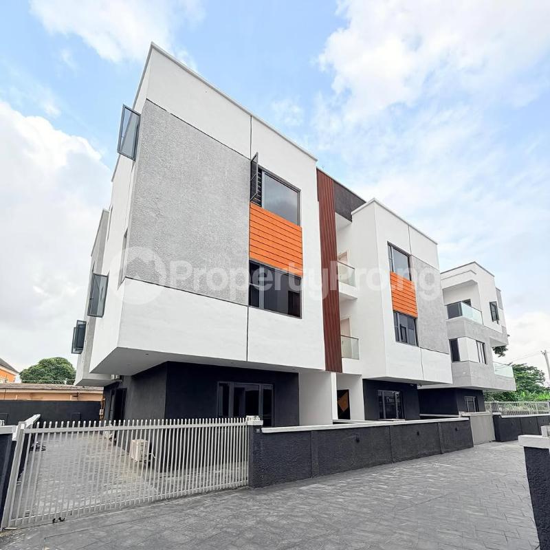 4 bedroom House for sale Adeniyi Jones Ikeja Lagos
