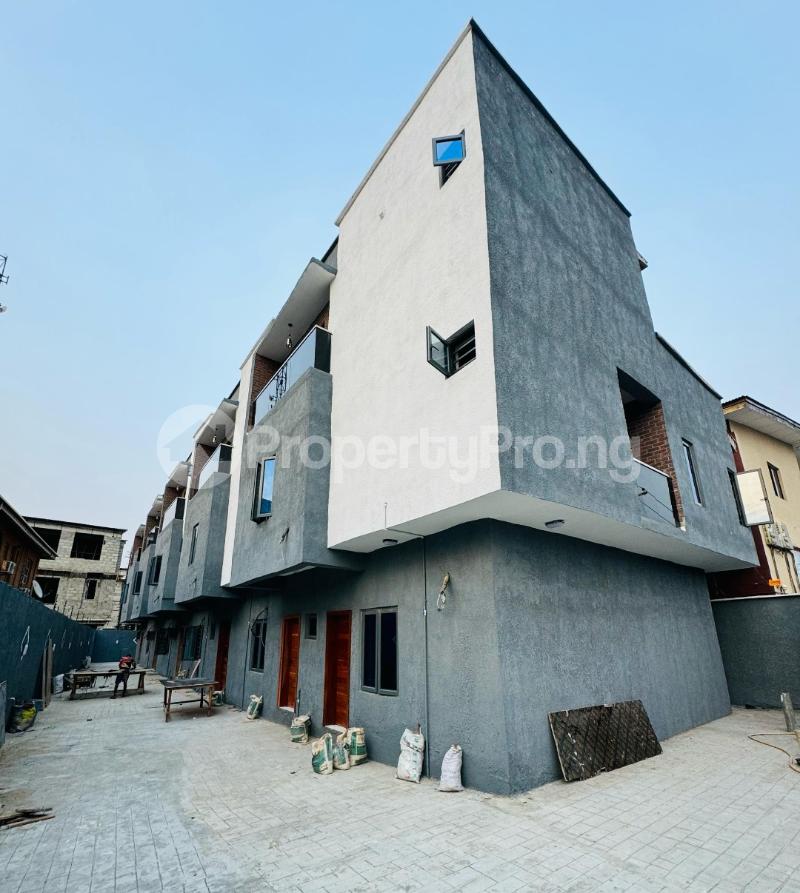 4 bedroom House for sale Anthony Village Maryland Lagos