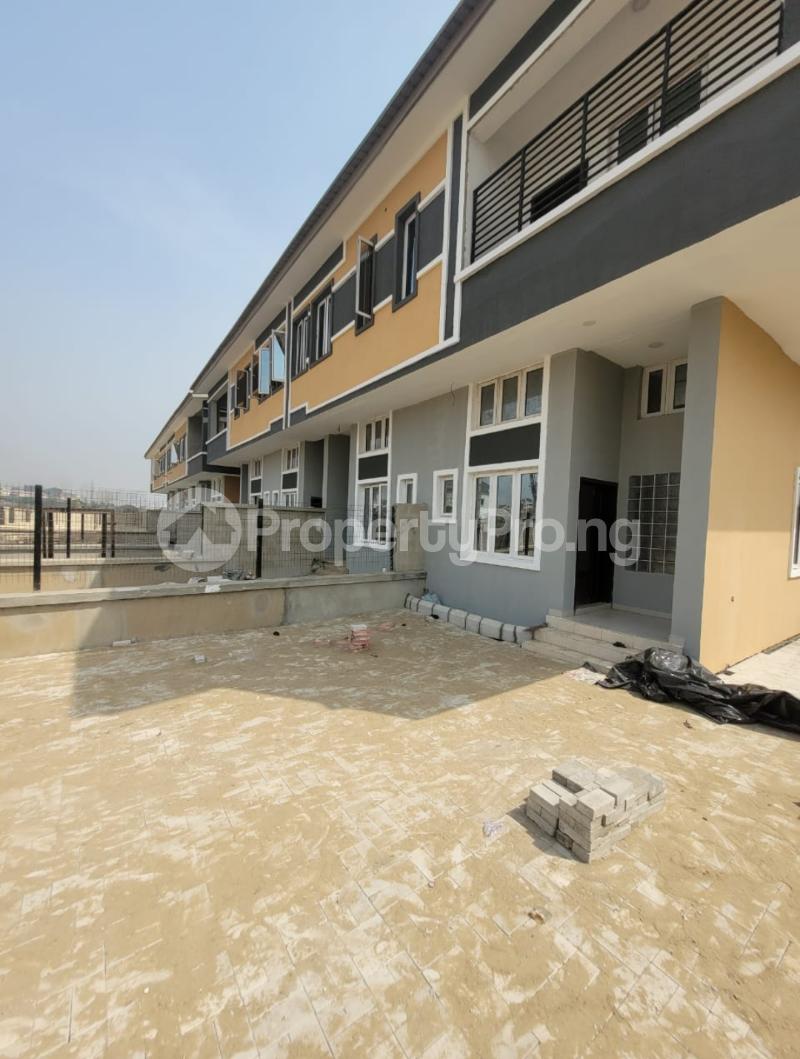 4 bedroom House for sale Akinwunmi Estate, Maryland Lagos