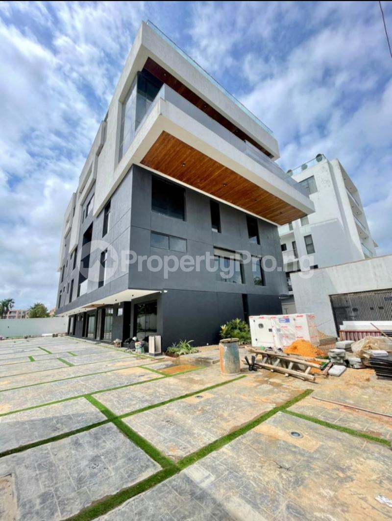 4 bedroom House for sale Ikoyi Lagos