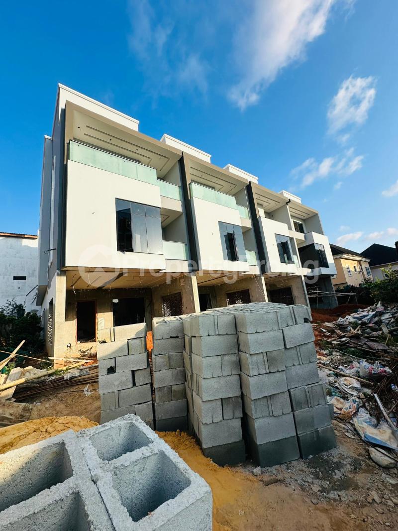 4 bedroom House for sale Omole phase 2 Ojodu Lagos