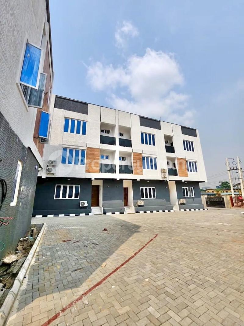 4 bedroom House for sale Adeniyi Jones Ikeja Lagos