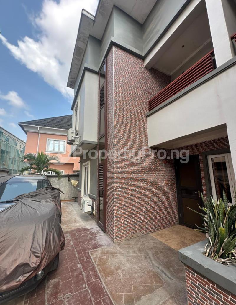 4 bedroom House for rent Millenuim/UPS Gbagada Lagos