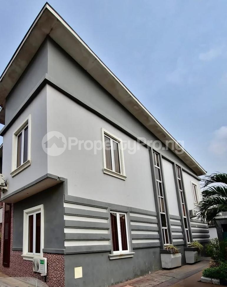 4 bedroom House for sale Millenuim/UPS Gbagada Lagos