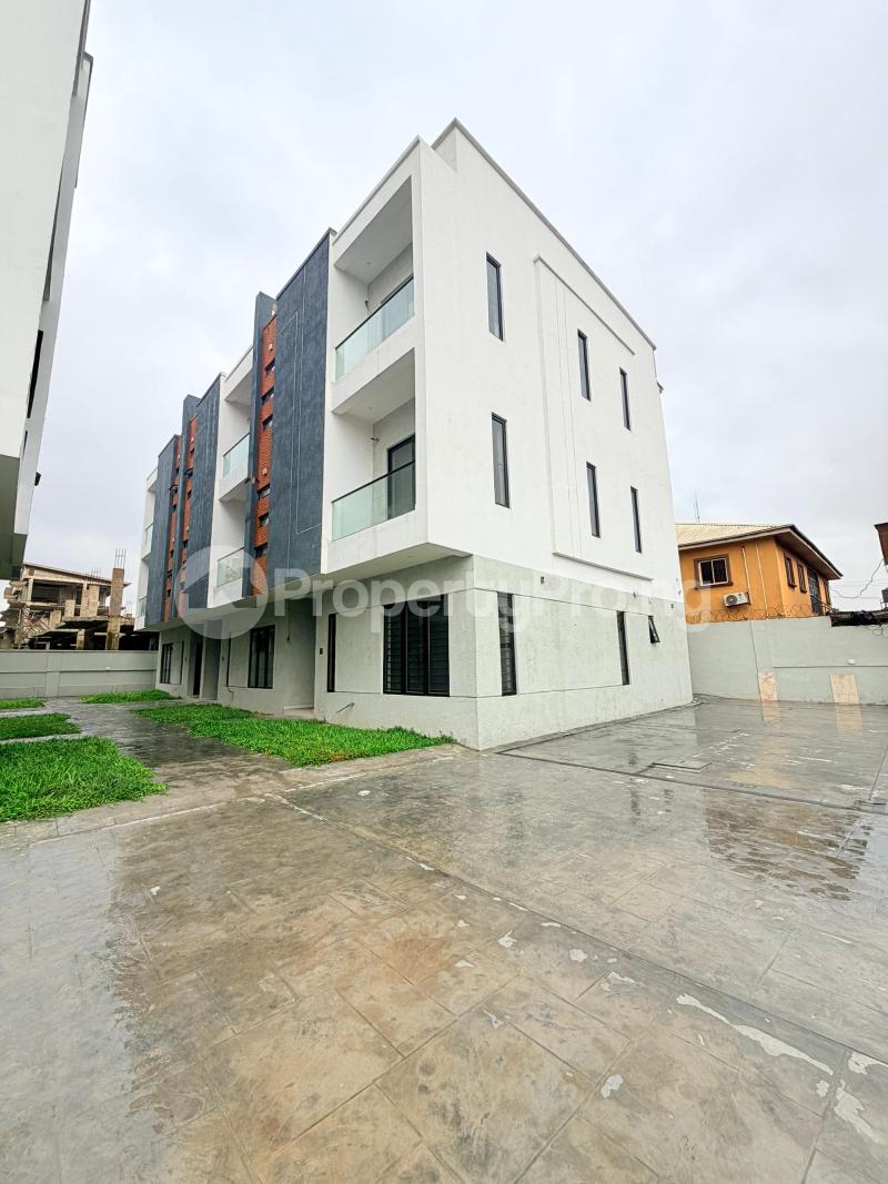 4 bedroom House for sale Adeniyi Jones Ikeja Lagos