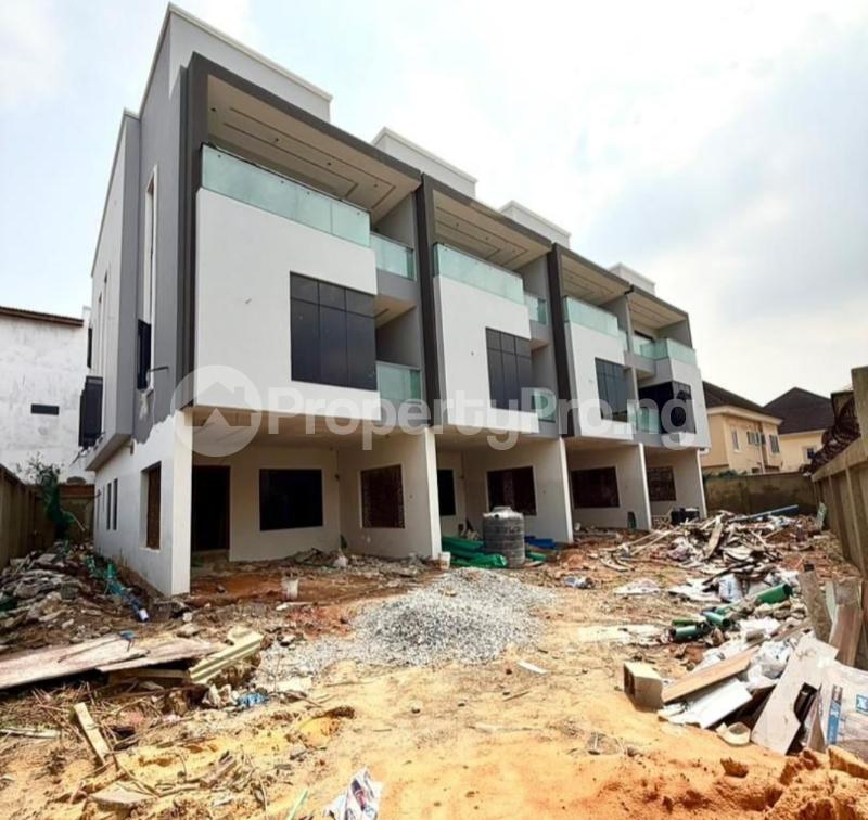 4 bedroom House for sale Omole phase 2 Ojodu Lagos